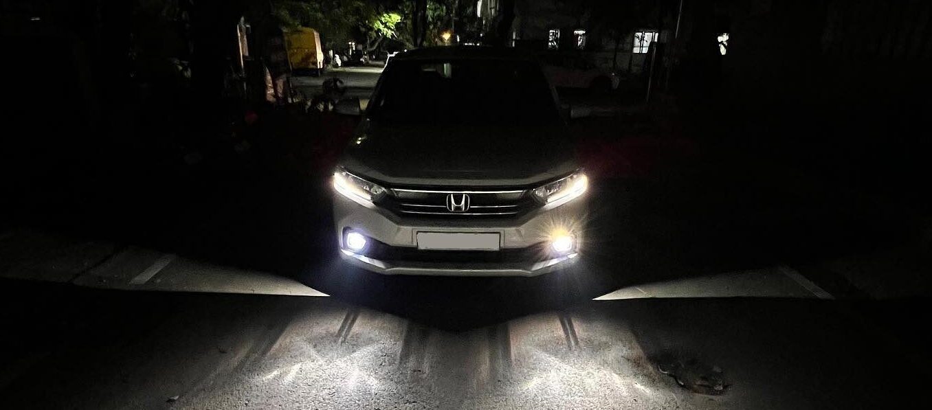 Honda Amaze in for Fog projectors upgrade from Motofocusz Best Headlight customisation in Chennai