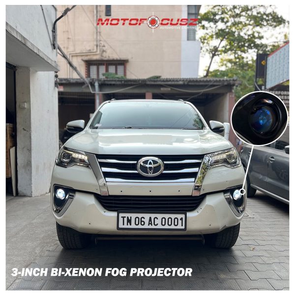 Toyota Fortuner's in for bi-xenon fog projectors from Motofocusz Best Headlight customisation in Chennai